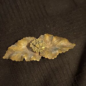 Vintage handmade Leaf Brooch in copper 3” x 1” cottagecore
